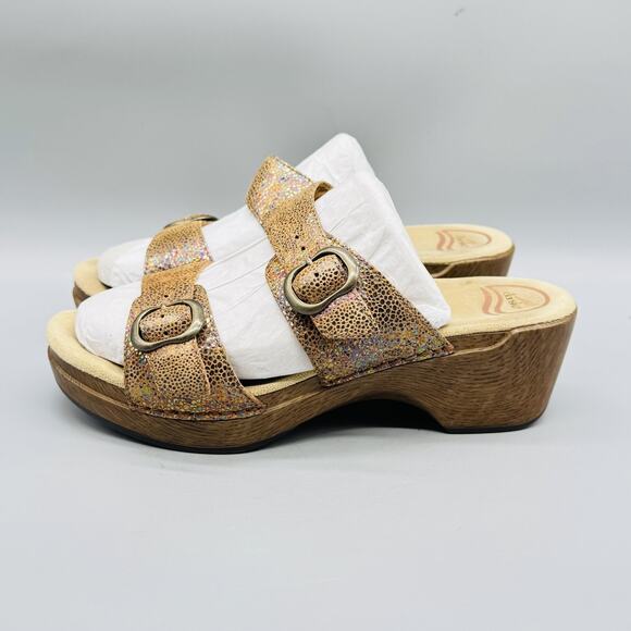 Dansko Sandals Womens 9.5 Gold Sophie Wedge Slide Double Buckle Strap Comfort - Picture 5 of 13